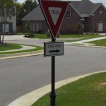 Street and Traffic Sign Model #Yield/One Way